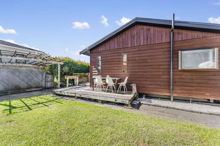 22 Albatross Road Red Beach_15