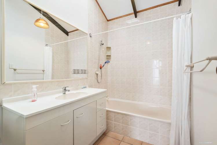 133 Eban Avenue Hillcrest_10