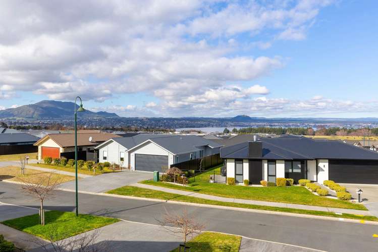 28 Blue Dun Place_5