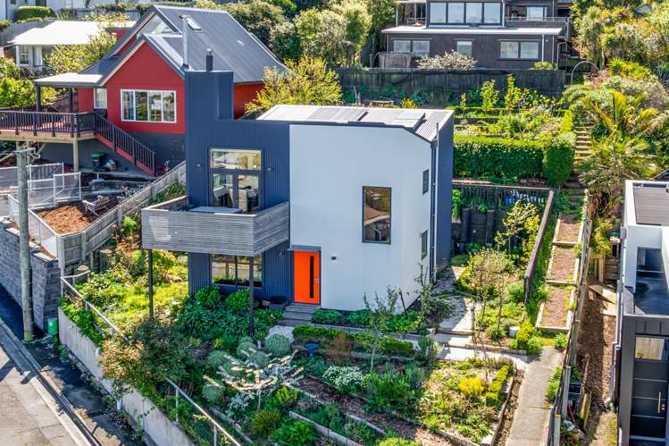 6 Selwyn Road Lyttelton_23