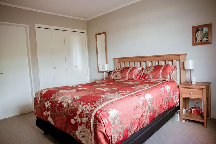 11b Solway Place Papakowhai_10