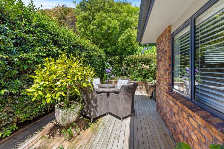 18 Ko Place Pyes Pa_10