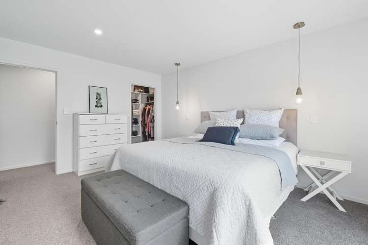 6 Kahuparere Crescent Pyes Pa_20