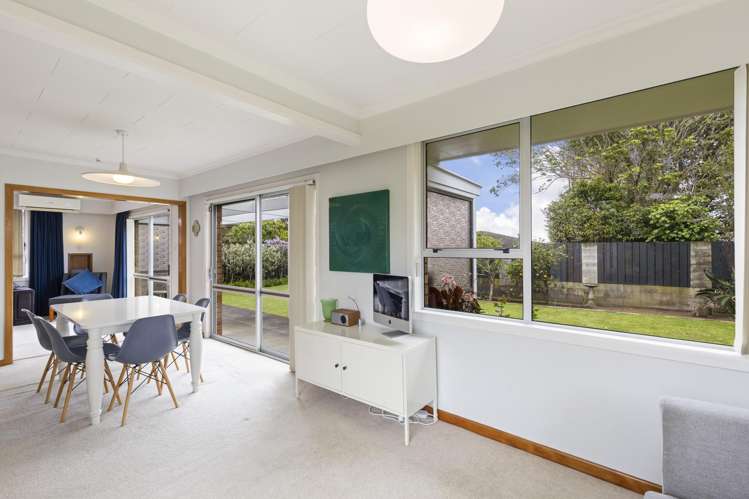 20 Wesley Avenue Frankleigh Park_16