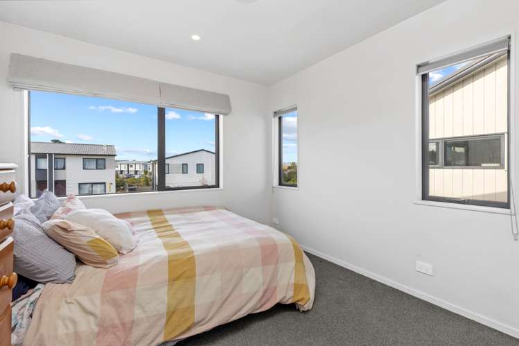 80 Matawhanga Drive Wattle Downs_5