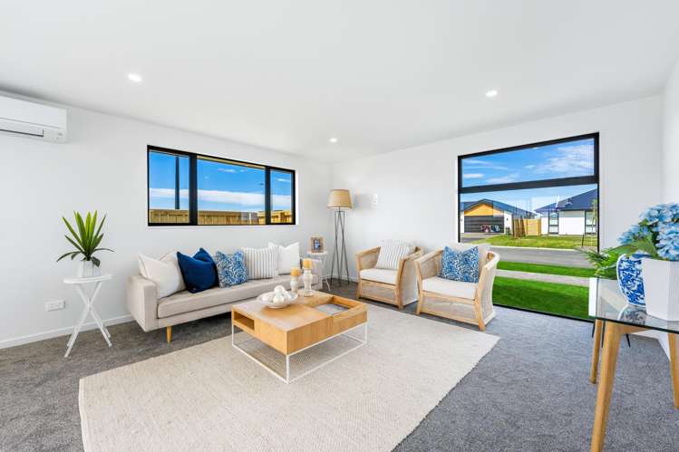 58 Falcons View Drive Rolleston_8