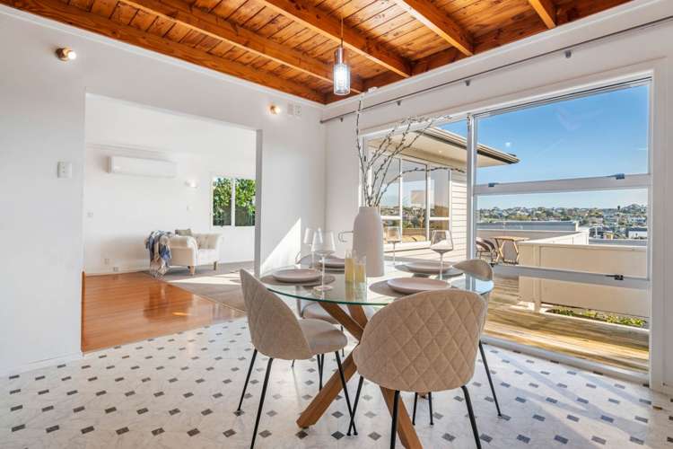 340 Beach Road Mairangi Bay_15