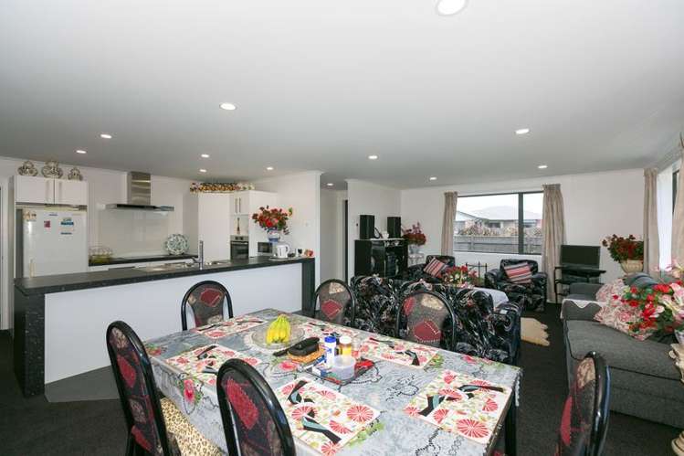 16 Coby Sydney Drive Bell Block_13