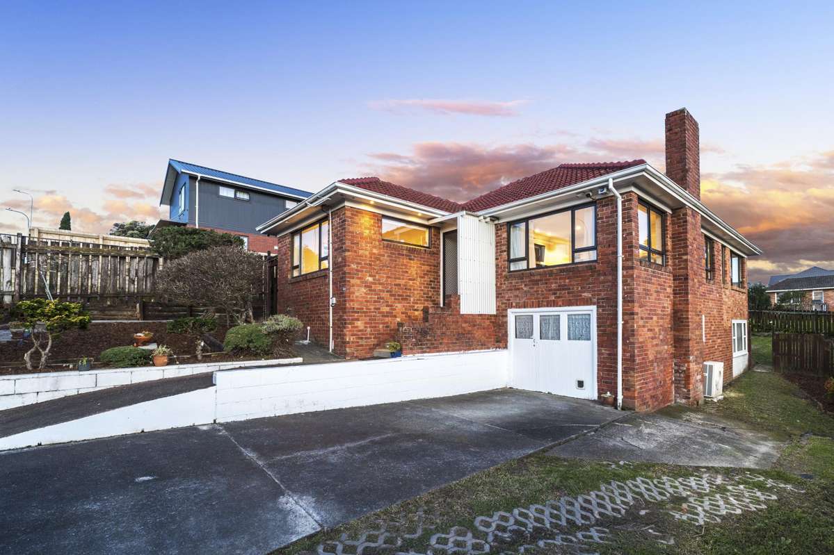 121 Tiverton Road_5