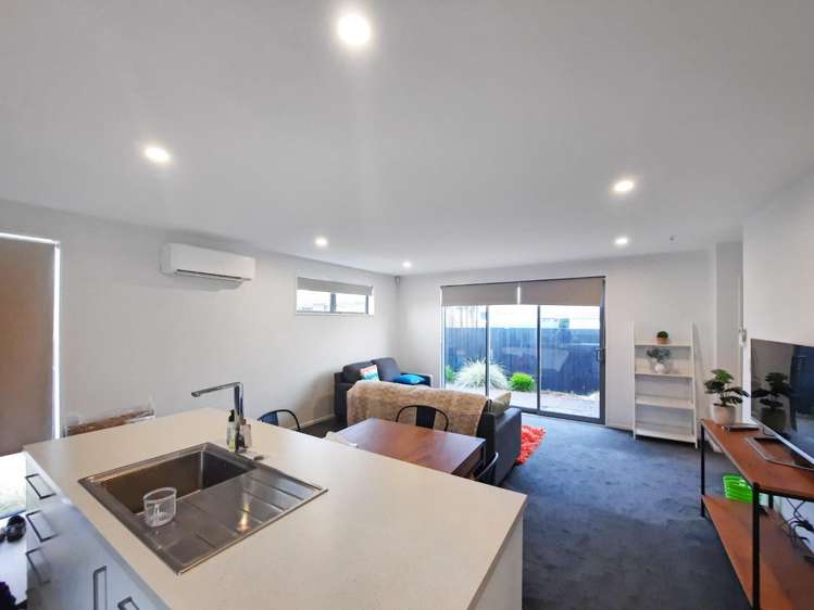 3/30 Raleigh Street 1399_2