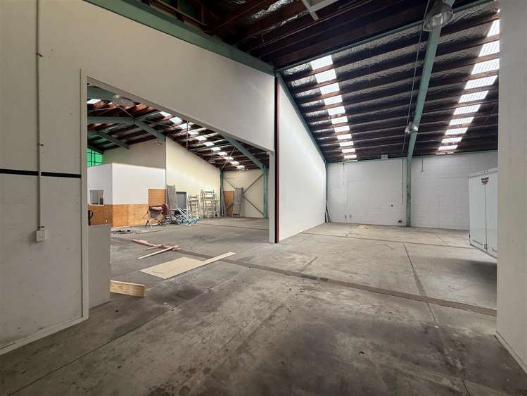 1/78 Main Road Tawa_1