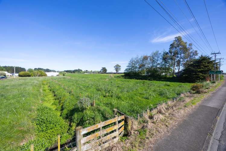 211 & 213 Bridge Street_4