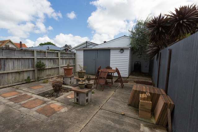 64 Argyle Avenue Takaro_3