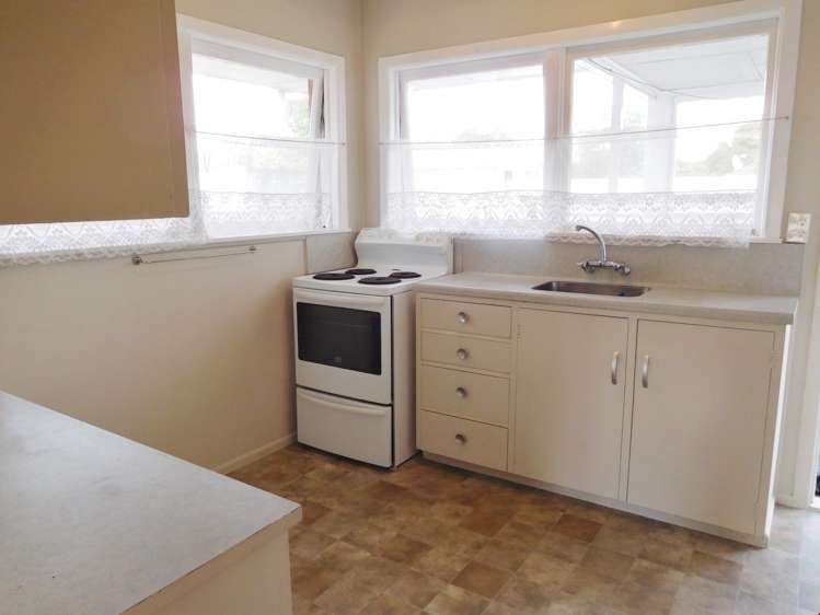 1/56 Taharoto Road Takapuna_10