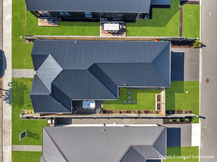 63 Pegasus Main Street Pegasus_2