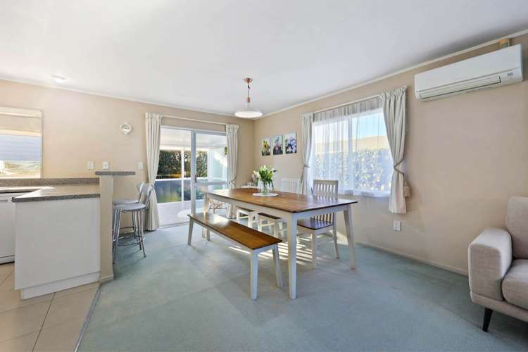 4 Davern Lane New Lynn_26