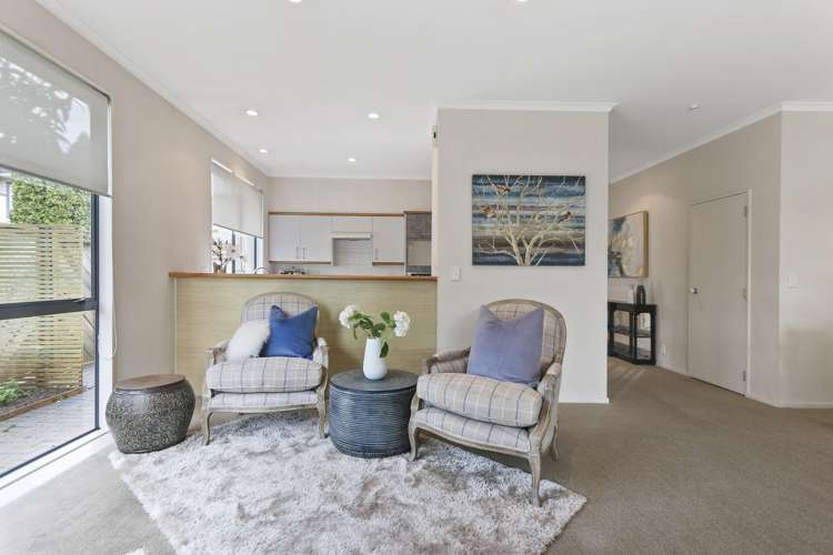 7 Canterbury Park Lane Ellerslie_9