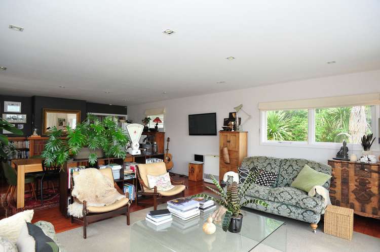 18 Andersons Road Charteris Bay_5