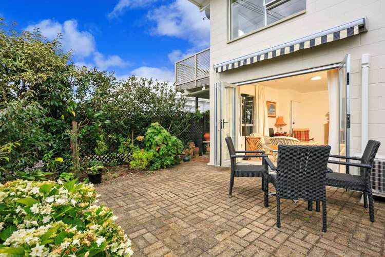1/132 Victoria Road Devonport_3