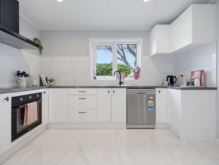 1/6 Dominion Rd Nawton_9