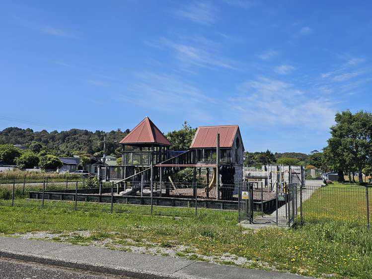 72 Somerled Avenue Dunollie_29