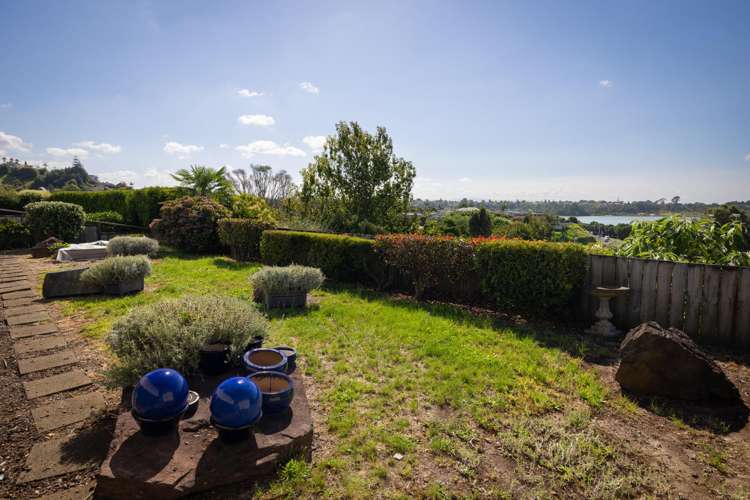 8 Lorrigan Way Welcome Bay_39