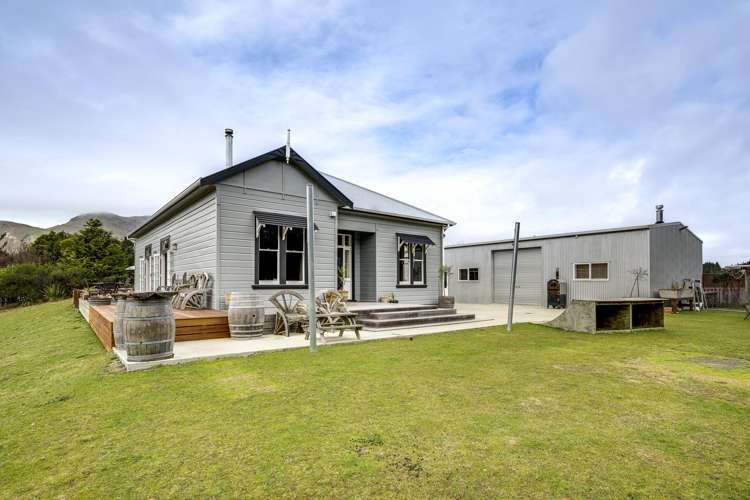 972 Kahuranaki Road_0