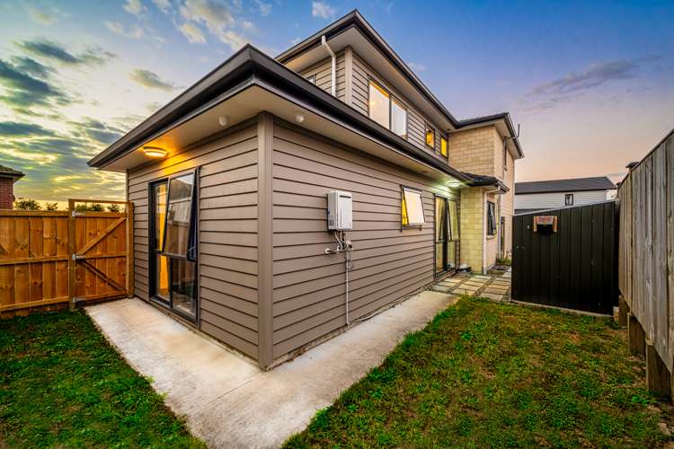 12 Cooladawson Drive Flat Bush_12