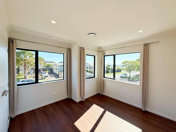 8A Downsview Road 2671_6