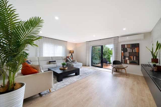 84 Connaught Street Blockhouse Bay_2