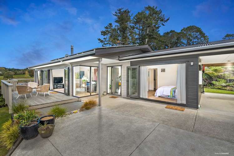 11 Drury Lane Dairy Flat_23