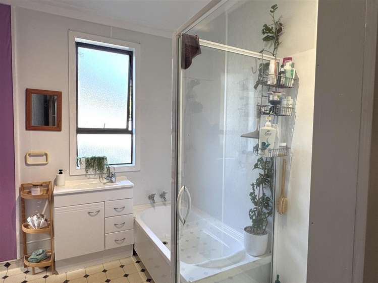13 Ashmore Avenue Cobden_15