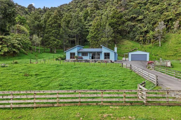 139 Te Mahoe Road Mokau_4