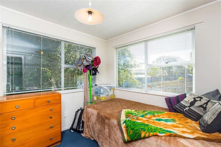 24 Fairdale Place Birkdale_8