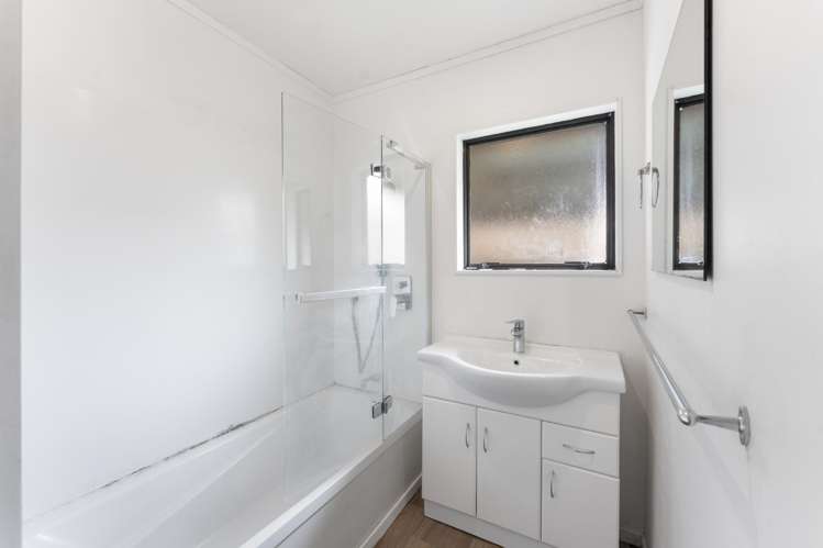 19B Hurley Road Paraparaumu Beach_9