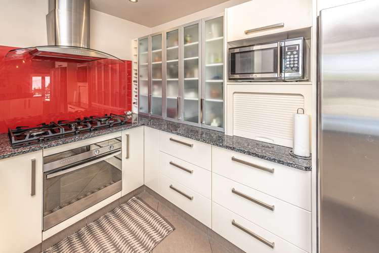 2 Burtts Road Durie Hill_13