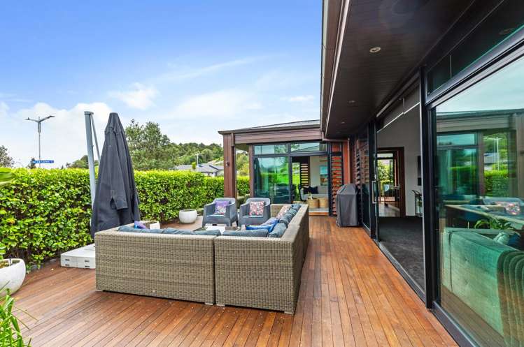 2 Caldera Close Pyes Pa_36