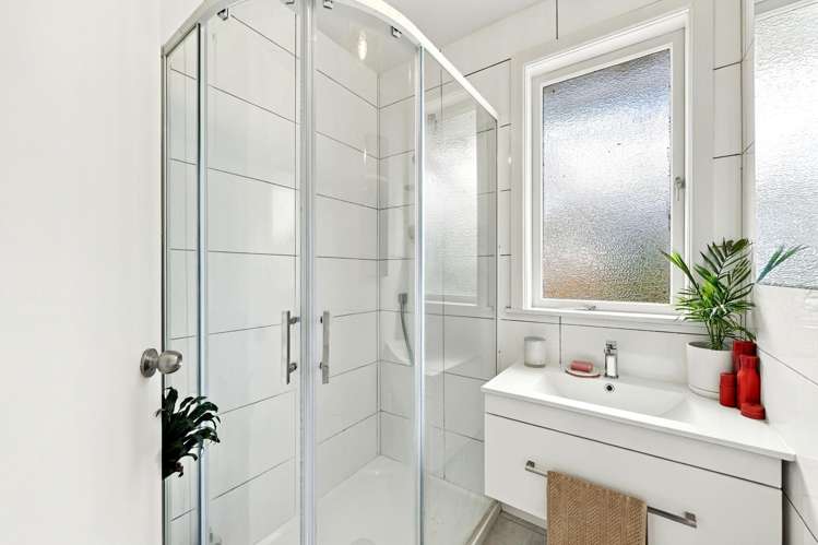 185 Halsey Drive Lynfield_21