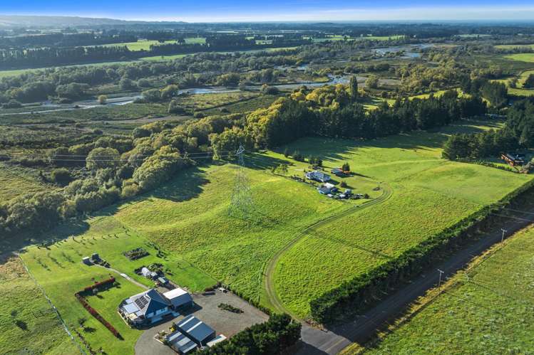 374 Riverside Road Okuku_23