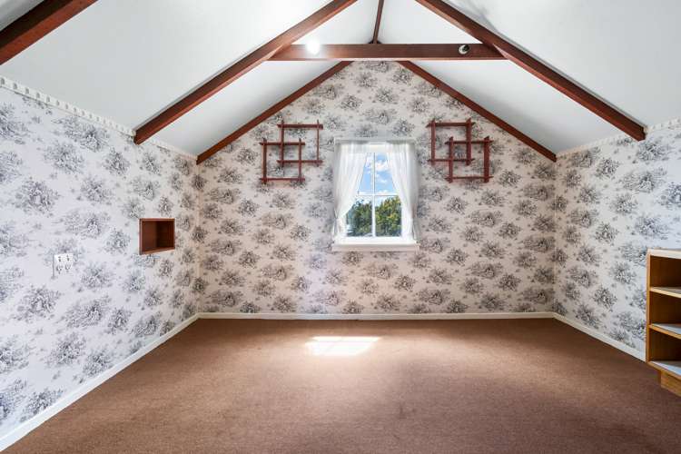 8 Ross Street Marton_16