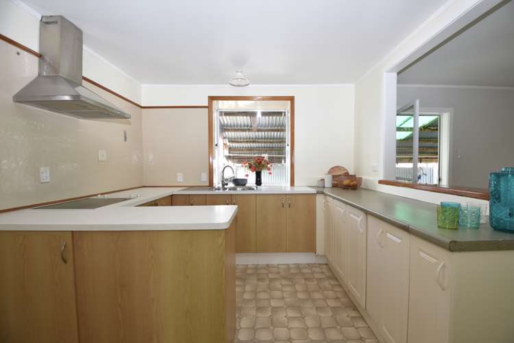 2 Philip Street Carterton_5