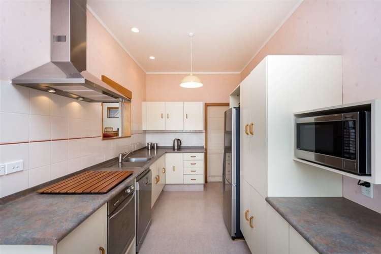 21 Pupuke Road Birkenhead_11