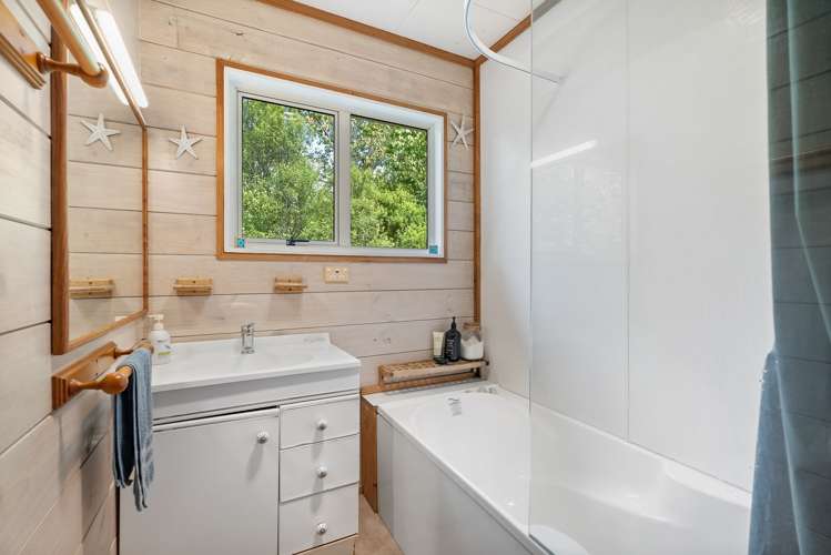 124 Western Hills Drive Kensington_12