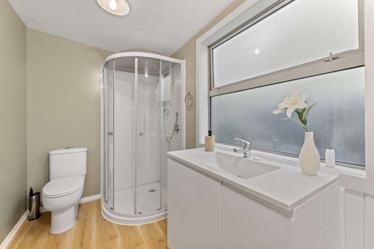 4 Daly Street Port Chalmers_11