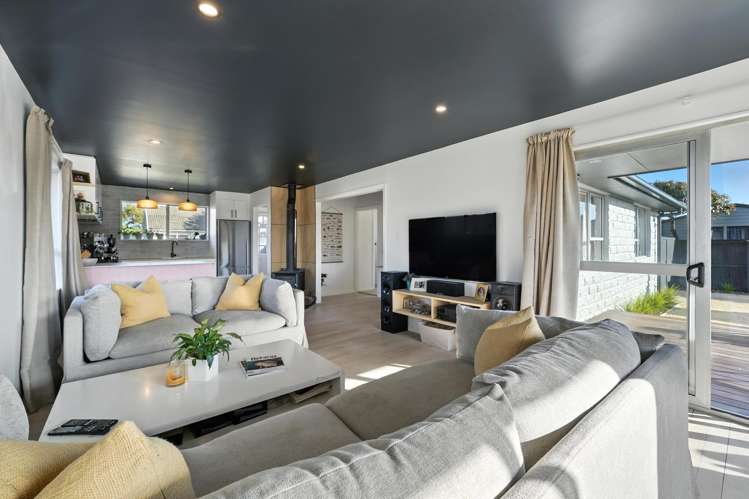 6 Philomel Street_5