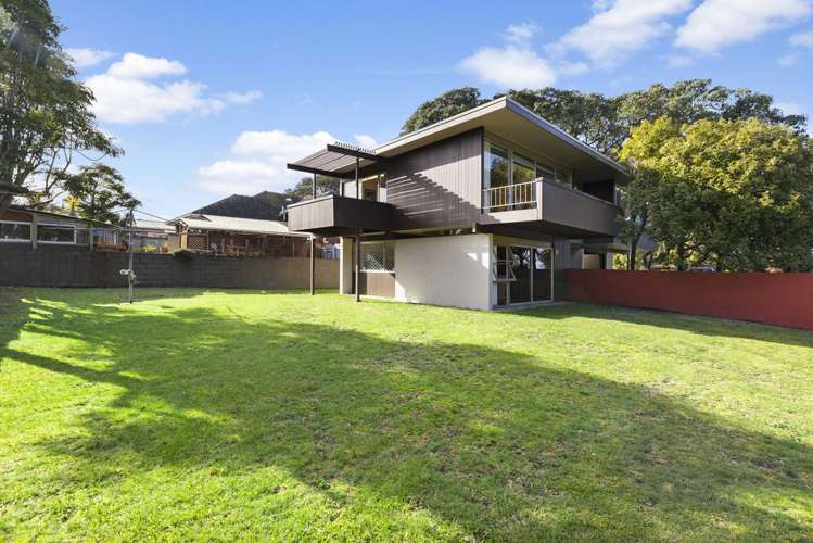 44 Hill Road Hillpark_17