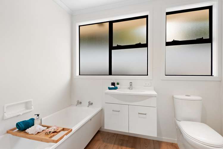 107 Cliffs Road Saint Clair_18