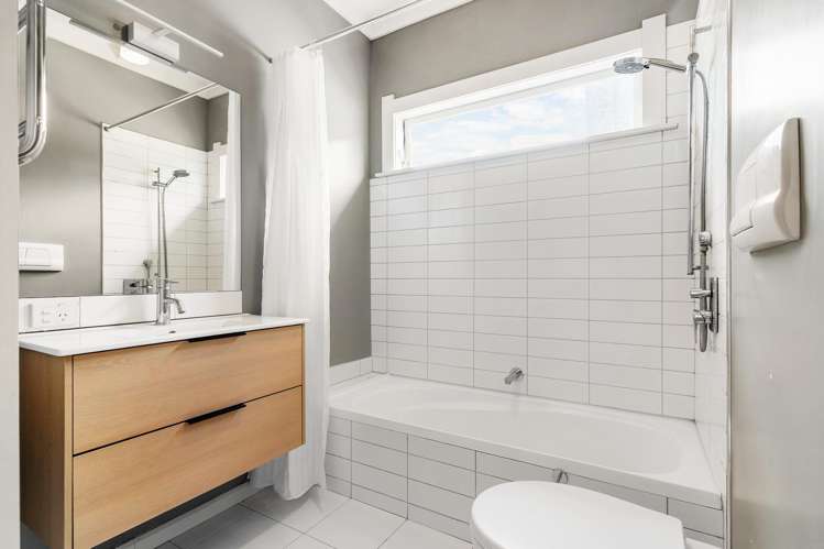 3 Moray Place Point Chevalier_11