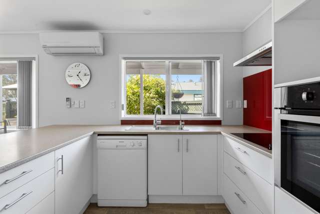 2/8 Riverside Road Orewa_2