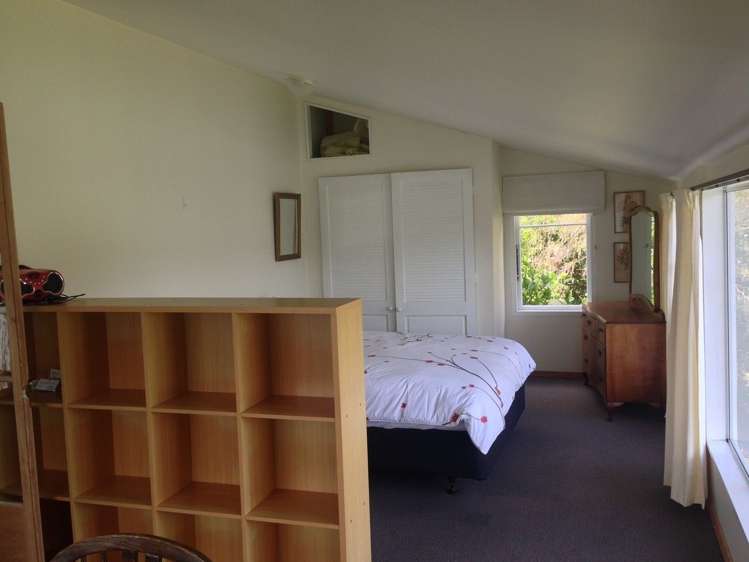 30 Waikana Street Broad Bay_17